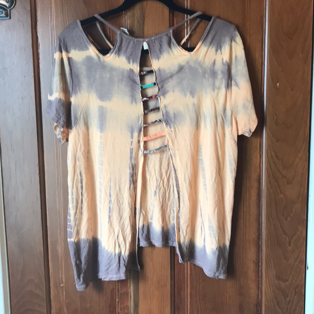 Gimmicks Tie dye Tee with Cutout in back